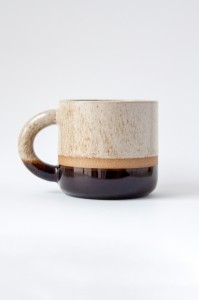 kubek BOLD 600 ml (karmel / szarobeż / brąz)